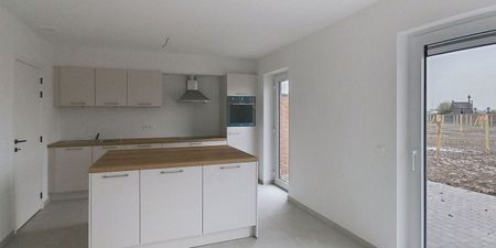 Woning te huur in Estaimpuis voor € 1.100 met 3 slaapkamers - Foto 4