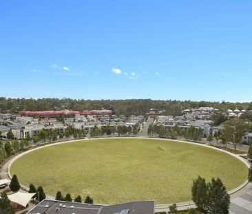 “Light-filled residence in Thornton Estate” - Photo 2