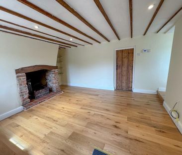 2 bedroom terraced house to rent - Photo 1