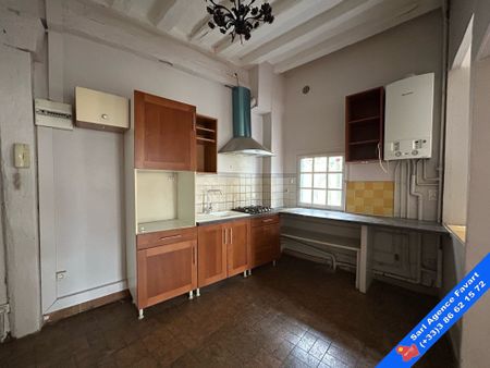 Location Appartement 3 pièces 105m² JOIGNY 89300 - Photo 3