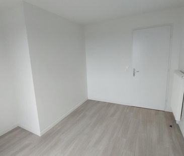 location Appartement T4 DE 78.41m² À LE BLANC MESNIL - Photo 1