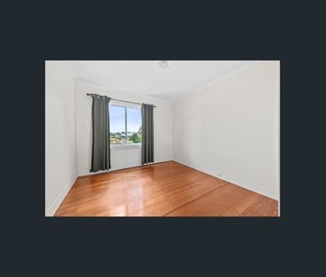 18 Legana Street, South Launceston, Tas 7249 - Photo 6