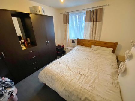 3 bedroom house to rent - Photo 2