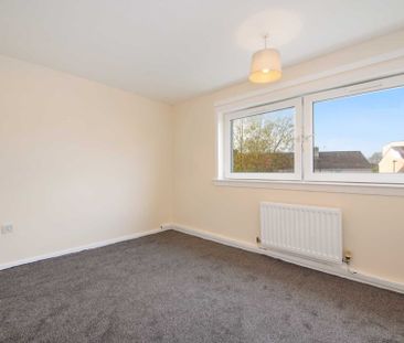 £750 pcm - Available Now - Unfurnished - Photo 3