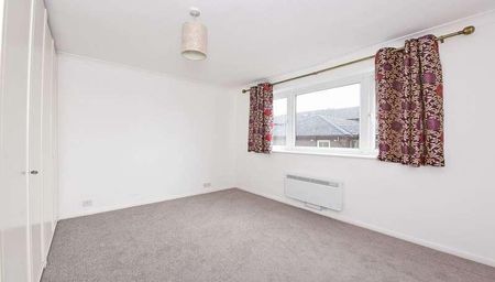 St. Mark's Hill, Surbiton, KT6 - Photo 4