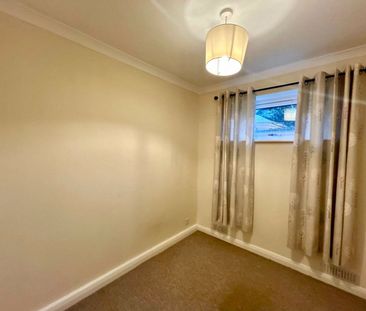 Albert Street, Fleet, Hampshire, GU51 - Photo 2