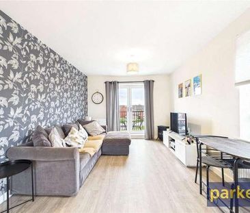 Bolton Drive, Shinfield, Reading, Berkshire, RG2 - Photo 1