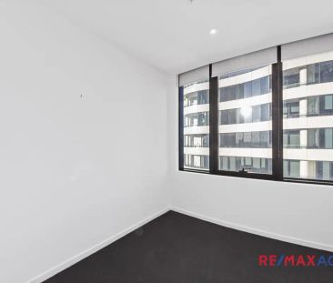 “Stunning Apartment with Spectacular Views” - Photo 5