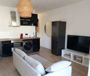 Location Appartement 1 pièce 30m² ENGHIEN LES BAINS 95880 - Photo 1