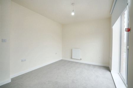 8 Limekiln Road, LEICESTER - Photo 5