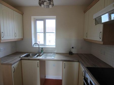 2 bedroom coach house to rent - Photo 4