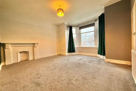 1 Bedroom Apartment To Let - Photo 2