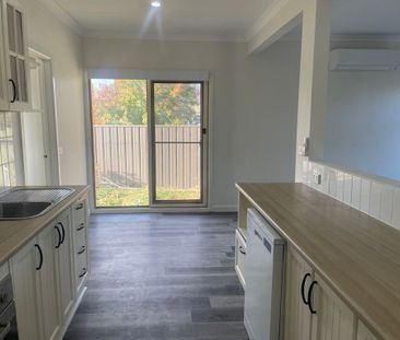 Newly Renovated! - Photo 4