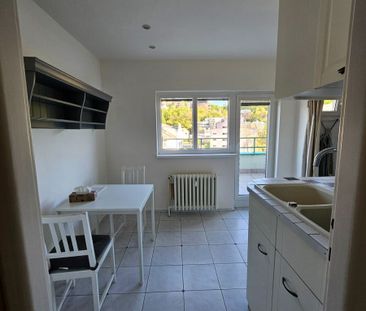 Pronájem bytu 2+1 • 53 m² bez realitkyVrchlického, Praha - Košíře - Photo 1