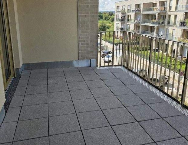 Hafencity Dresden! Traumhafte Wohnung mit zwei großen Balkonen, Lift und vieles mehr - Foto 1