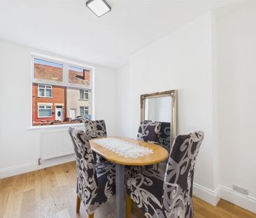 3 BED Terraced House To rent - Photo 6