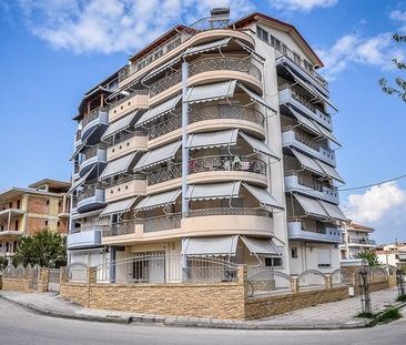 Άγιο Θωμά: Ενοικιάζεται 2αρι επιπλωμένο σε σύγχρονη οικοδομή. - Photo 1