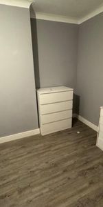 1 bedroom hotel room to rent - Photo 3