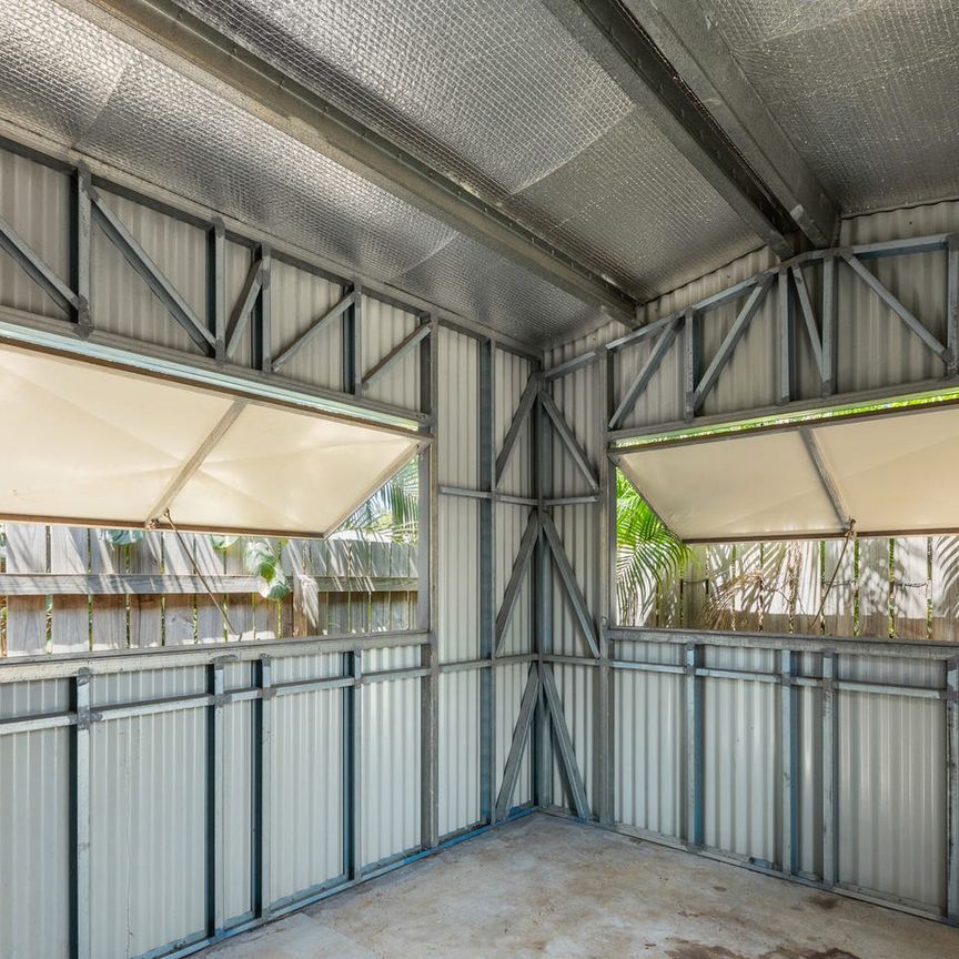 Available until mid January 2026 - Photo 1