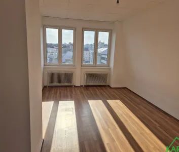 Moderne 2-Zimmer-Wohnung mit Fernblick - Top Lage mit Küche! - Foto 1