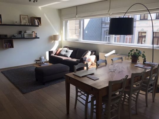 Appartement te huur - Photo 1