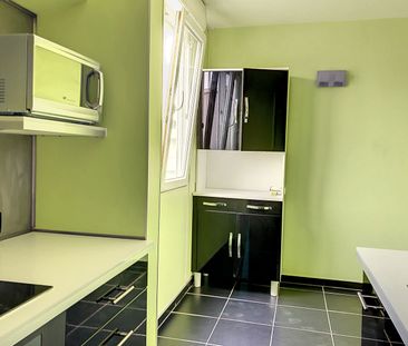 Appartement à louer - REIMS -PLACE LUTON - Photo 6