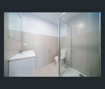 ROOM FOR RENT- Spacious Rooming House Private Room with Cozy Commun... - Photo 5