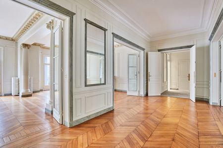 Location Vide - Luxueux appartement de 220 m² - Victor Hugo - Photo 3