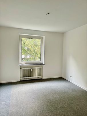 Geräumige 3-Zimmer Wohnung mit Balkon - Foto 1