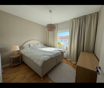 Carlavägen 37 - Foto 1 | Rentumo