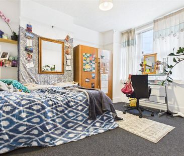 4 bedroom terraced house to rent - Photo 4