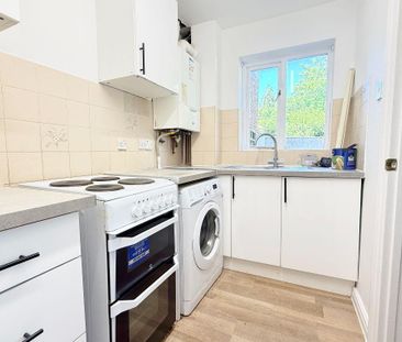 1 bedroom detached house to rent - Photo 3
