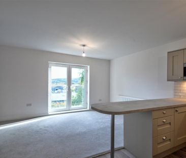 2 bedroom flat to rent - Photo 6