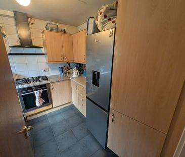 Room in a Shared House, Pomeroy Street, SE14 - Photo 6