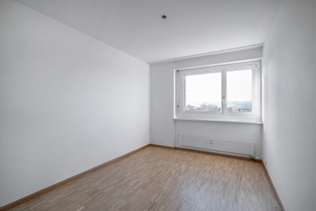 Wohnen mit schöner Aussicht in Muttenz - Photo 2