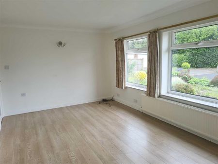 2 bedroom bungalow to rent - Photo 3