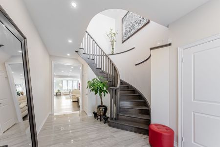 For Lease - 43 Starkweather Street, Aurora, Ontario - Photo 4