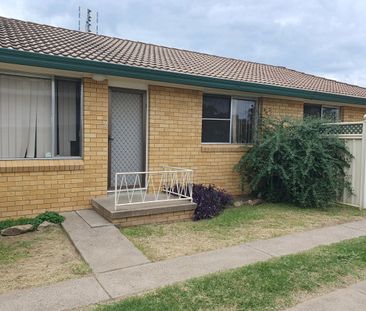 2/31 Garden Street, Tamworth - Photo 4