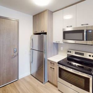 1 Bedroom Apartment - Walnut Place - Hamilton - Photo 2