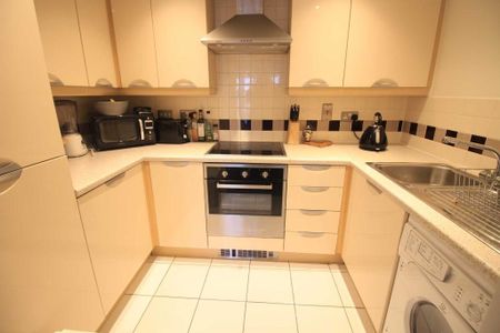 2 Bed Flat, Middlewood Street, M5 - Photo 5