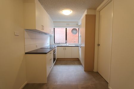 2/222 Queens Parade, Fitzroy North VIC 3068 - Photo 4