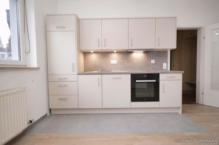 Neu sanierte 2 Zimmer Wohnung mit Parkplatz - Photo 4