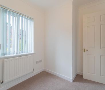 2 bedroom semi-detached house to rent - Photo 5