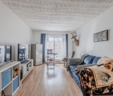 3 1/2 dans Montcalm / Québec - Chauffage inclus - JUILLET - Photo 1