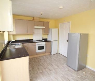 3 bedroom terraced house to rent - Photo 6