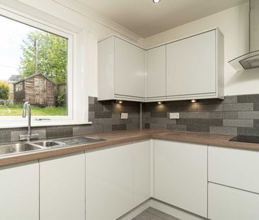 Price £895 pcm - Available Now - Unfurnished - Photo 6