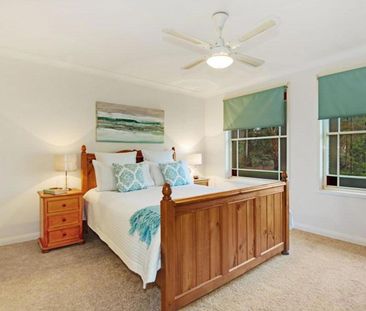 A CLASSIC HOME WITH POOL & MORE! - Photo 5