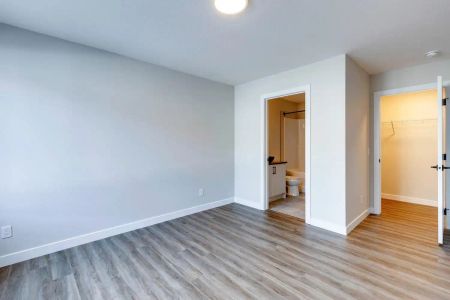 Livingston Townhomes — 3 bedroom, 2,5 bathroom and garage - Photo 3