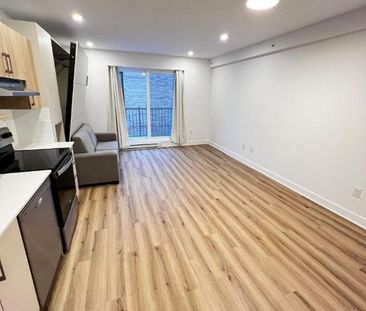 Studio neuf à louer – semi-meublé & internet inclus ! - Photo 2