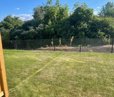 For Lease - 2080 Coppenwood Common N/A, Burlington, Ontario - Photo 4